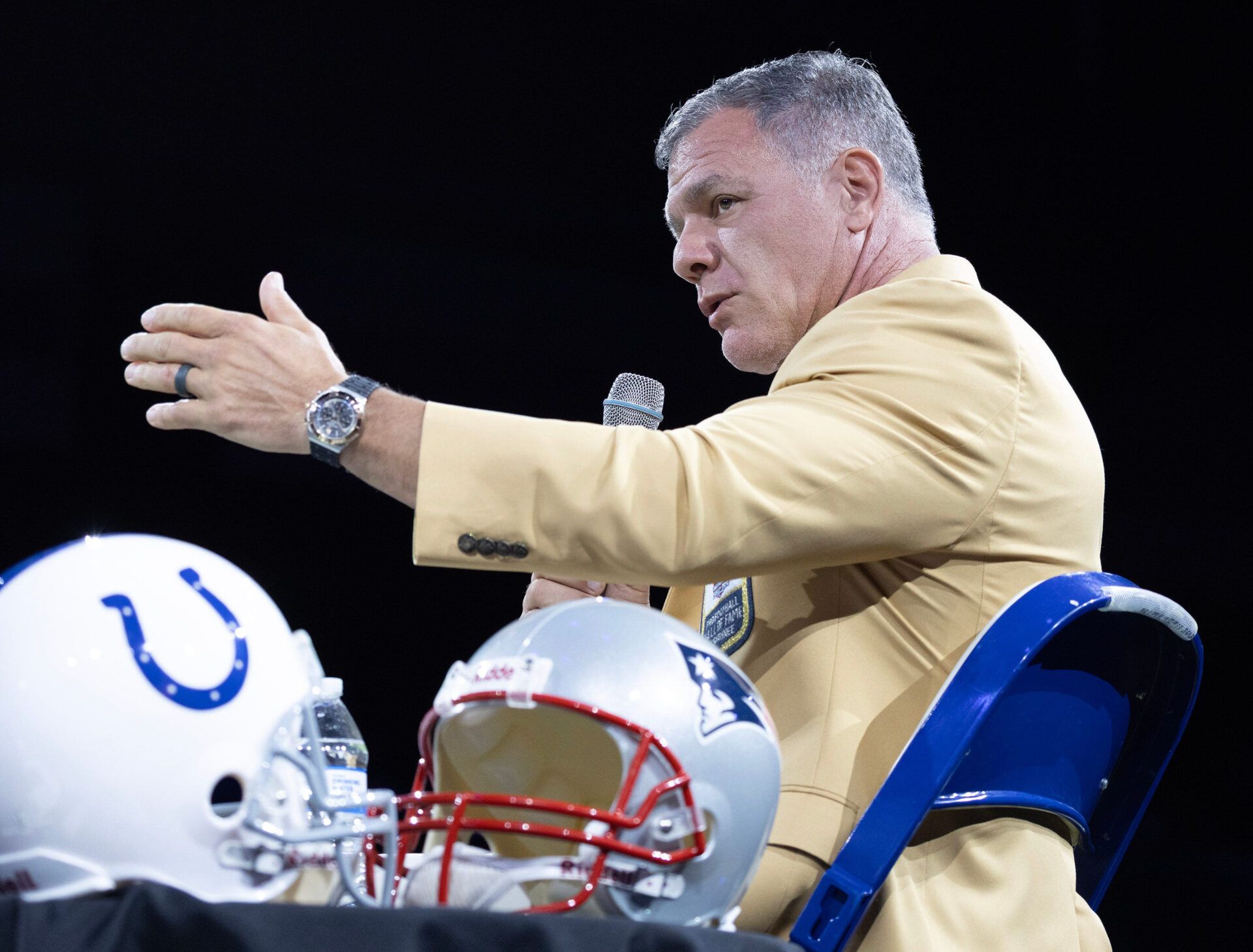 Adam Vinatieri talks during the 2026 Enshrinees Unscripted & Tailgate at the Canton Civic Sunday, August 9, 2026. Bob Rossiter / Special To The Canton Repository