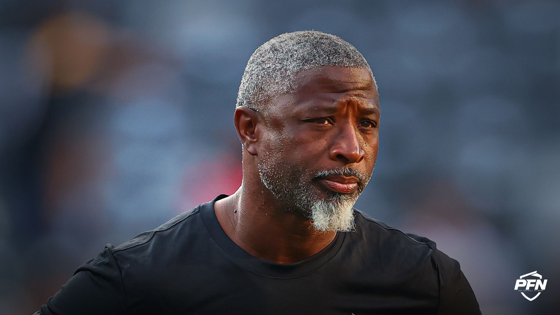 ‘Aaron Glenn Is a Clown,’ ‘Worst Head Coach in the NFL’ — Analysts Light Up Jets HC, Predict He’ll Be Fired Midseason