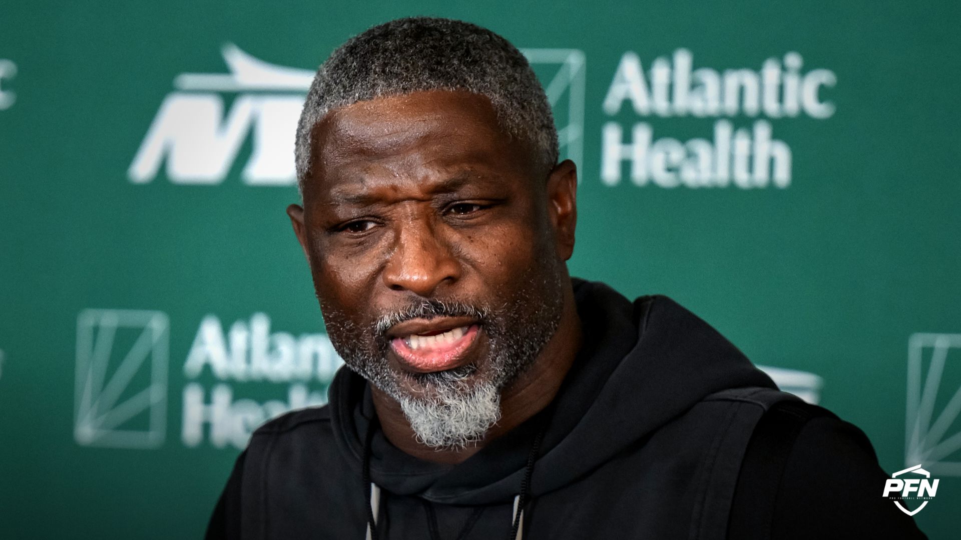 ‘A Hotter Seat Than Maybe Any Other Coach,’ ‘A Disaster’— NFL Analysts React to Jets HC Aaron Glenn Having a 62% Chance of Being First Coach Fired