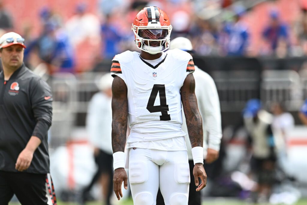 ‘They're At The End Of The Rope On This' — Hall of Famer WR Throws Deshaun Watson an Early Warning After Beating Shedeur Sanders in QB1 Battle
