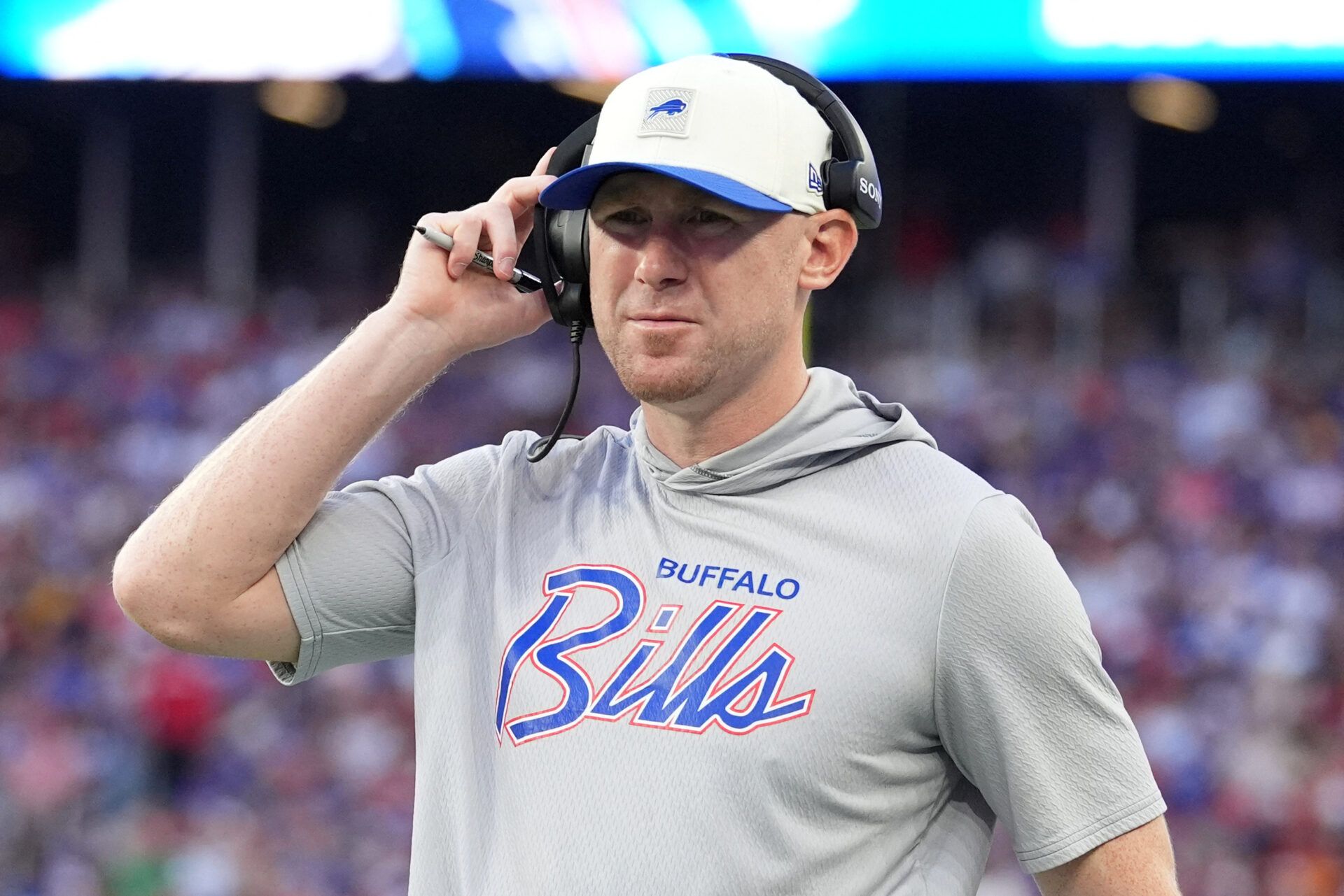 Buffalo Bills head coach Joe Brady looks on during the first quarter against the Pittsburgh Steelers at New Highmark Stadium.
