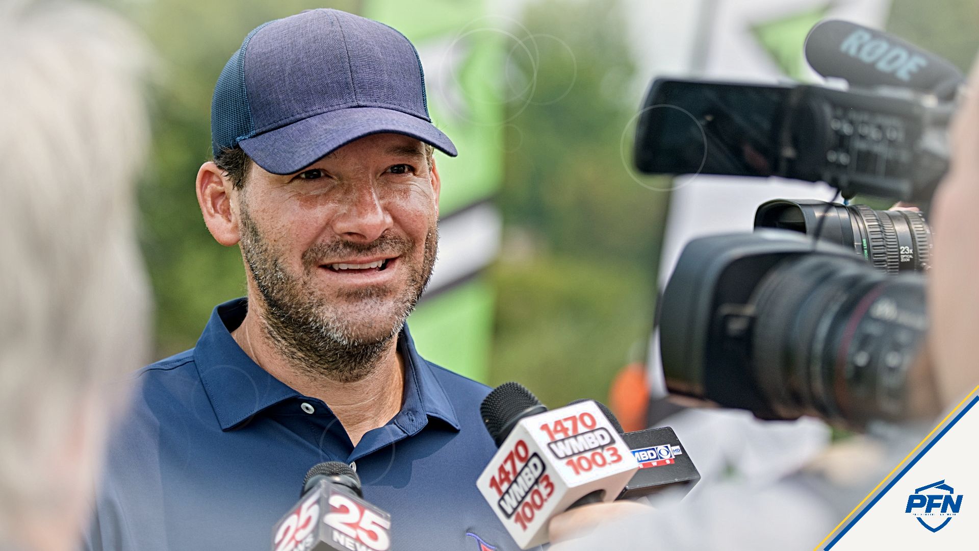 CBS sportscaster and former NFL quarterback Tony Romo.