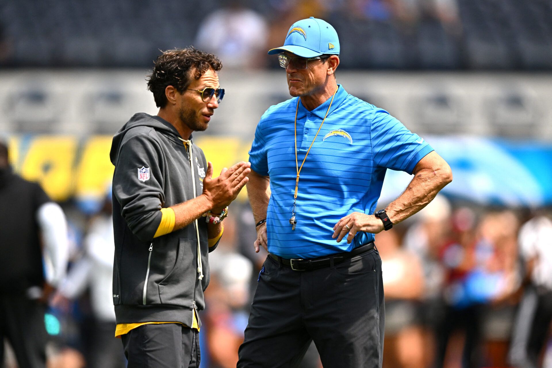 Steve Smith Sr. Sees ‘Significant Lack of Alignment’ Between Chargers’ Jim Harbaugh and OC Mike McDaniel