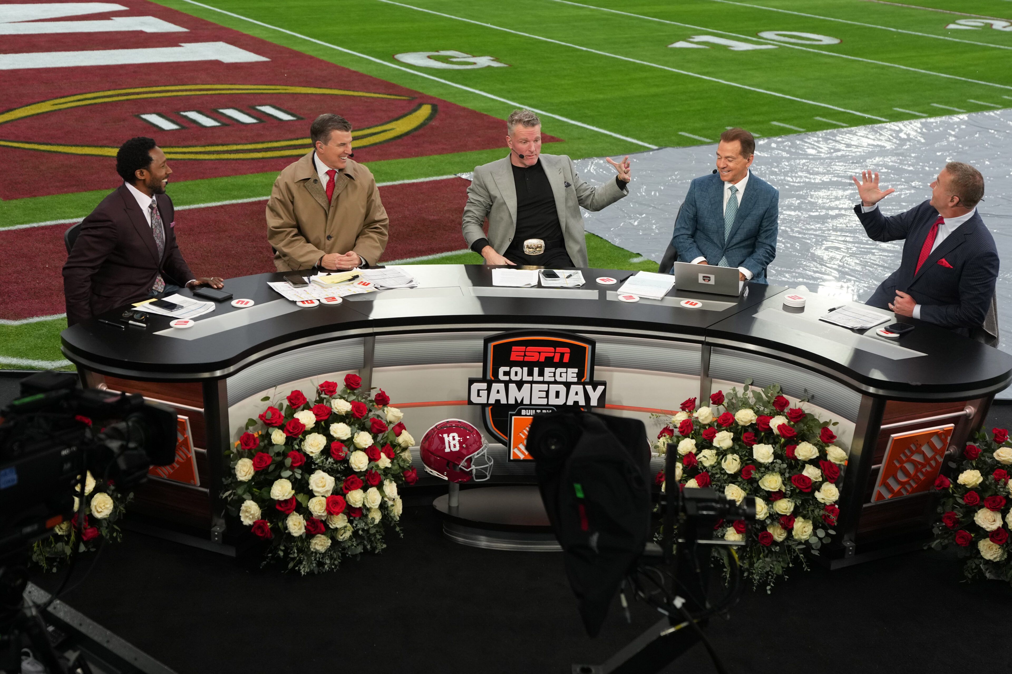 ‘What a Train Wreck,’ ‘Disappointing’ — Outrage Erupts As Pat McAfee ...