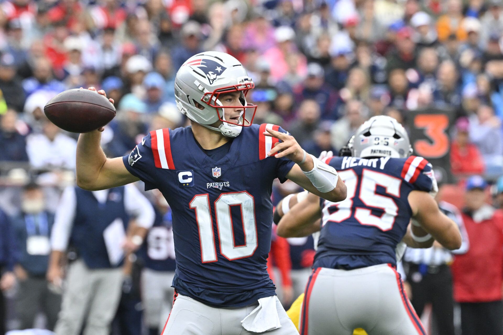 Analyst Adam Archuleta ‘A Bit Concerned’ About Drake Maye’s Confidence After Slow Start for Patriots