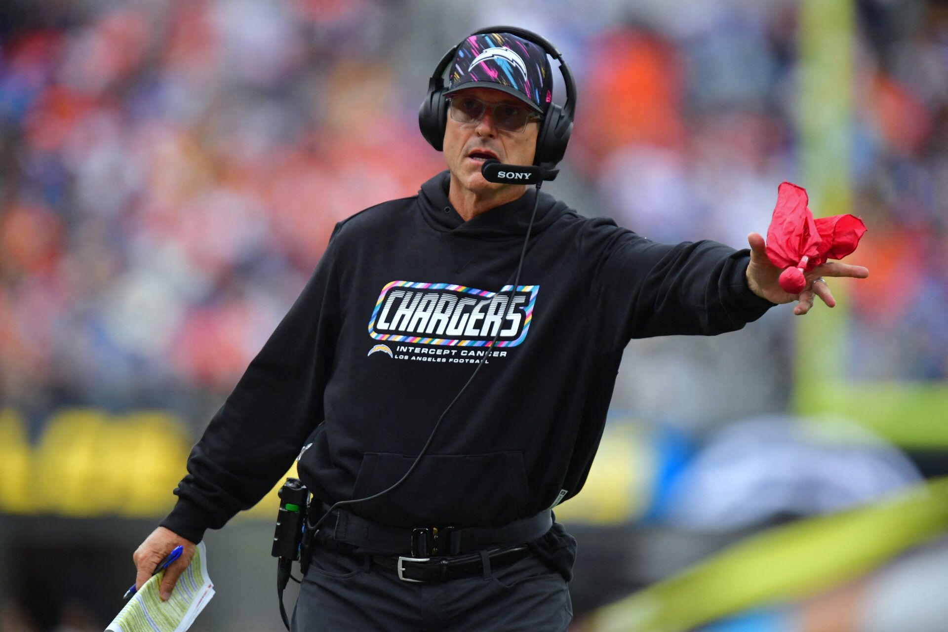 NFL Insider’s Stark Warning: Harbaugh, McDaniel Face Job Security Threat as Winless Chargers Brace for Chiefs Showdown