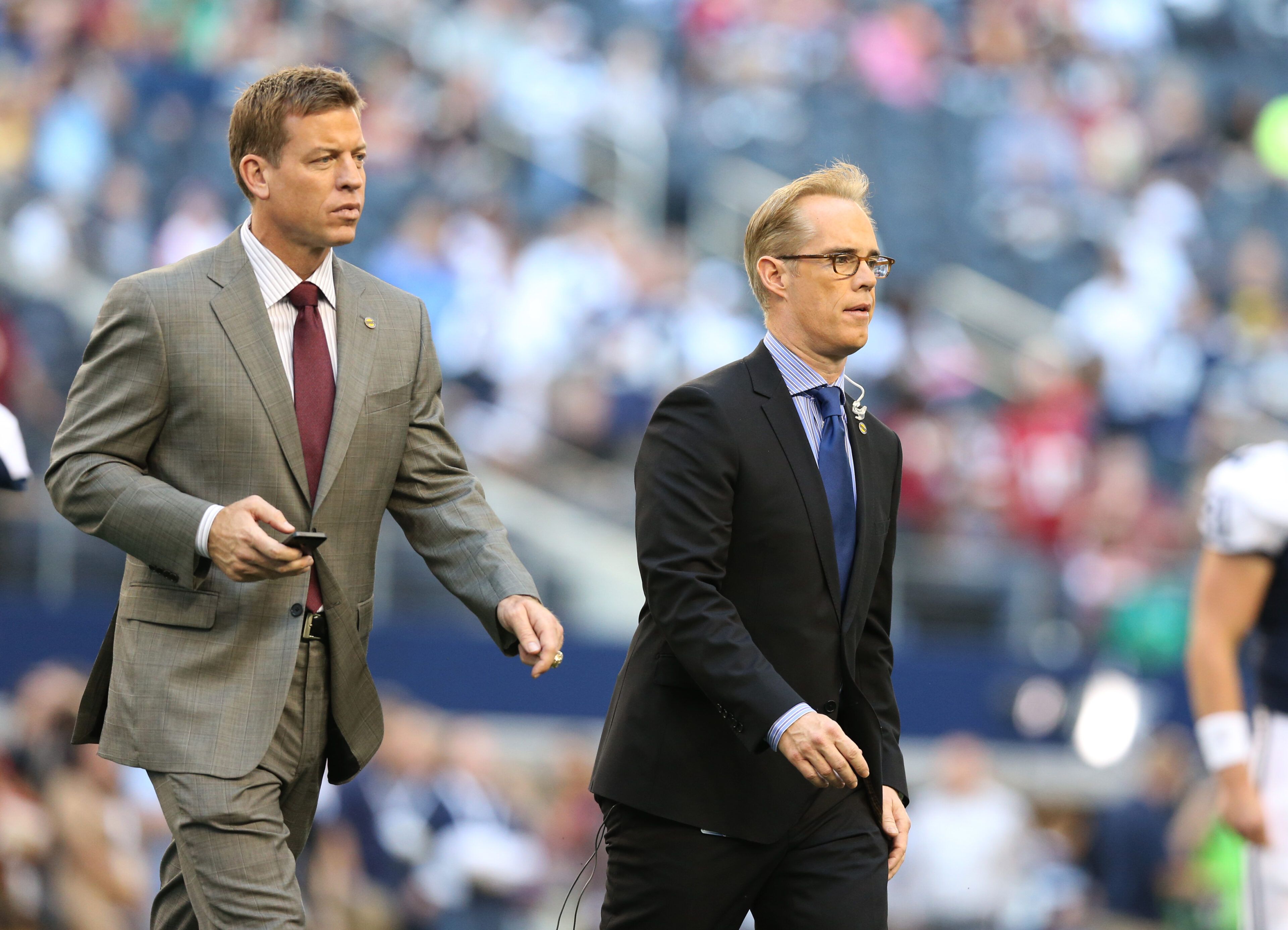 Buck Simulation ‘Troy Aikman Does Not Want to Be There,’ ‘Looks Normal’ — NFL Fans ...