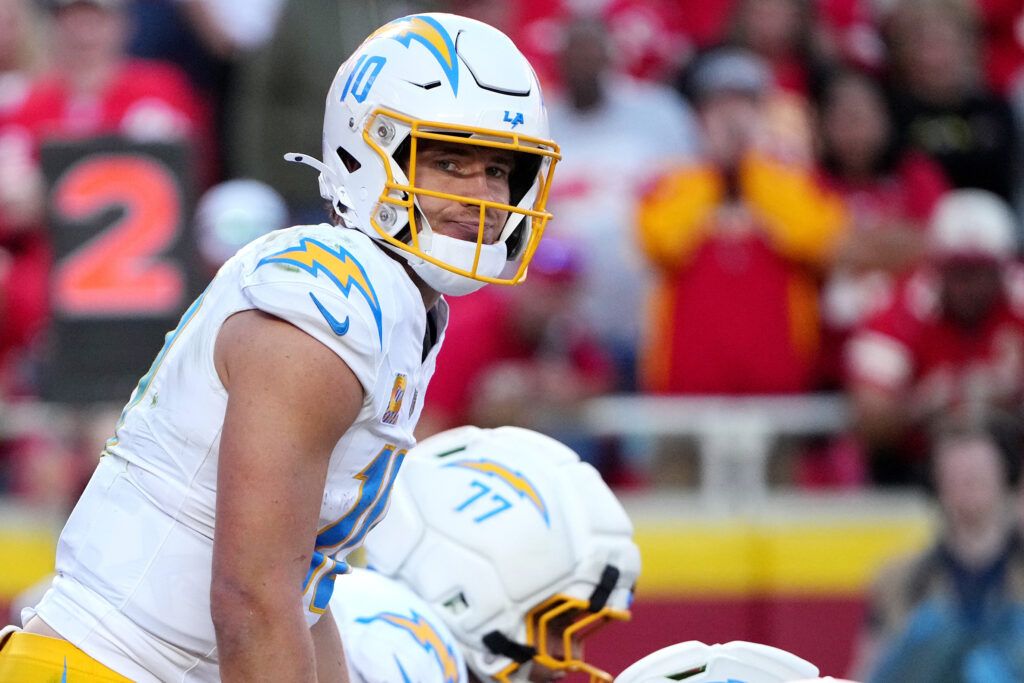 ‘That Would Be a Dream Scenario' — Ex-NFL MVP Proposes Blockbuster Justin Herbert Trade to Cowboys Amid Chargers QB's Struggles